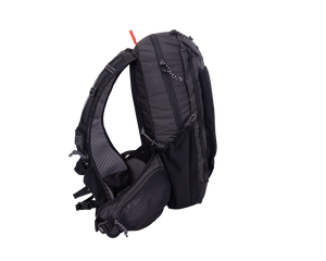 Zerk 13 w/2L Bladder
hydration pack with a blue tube on a white background