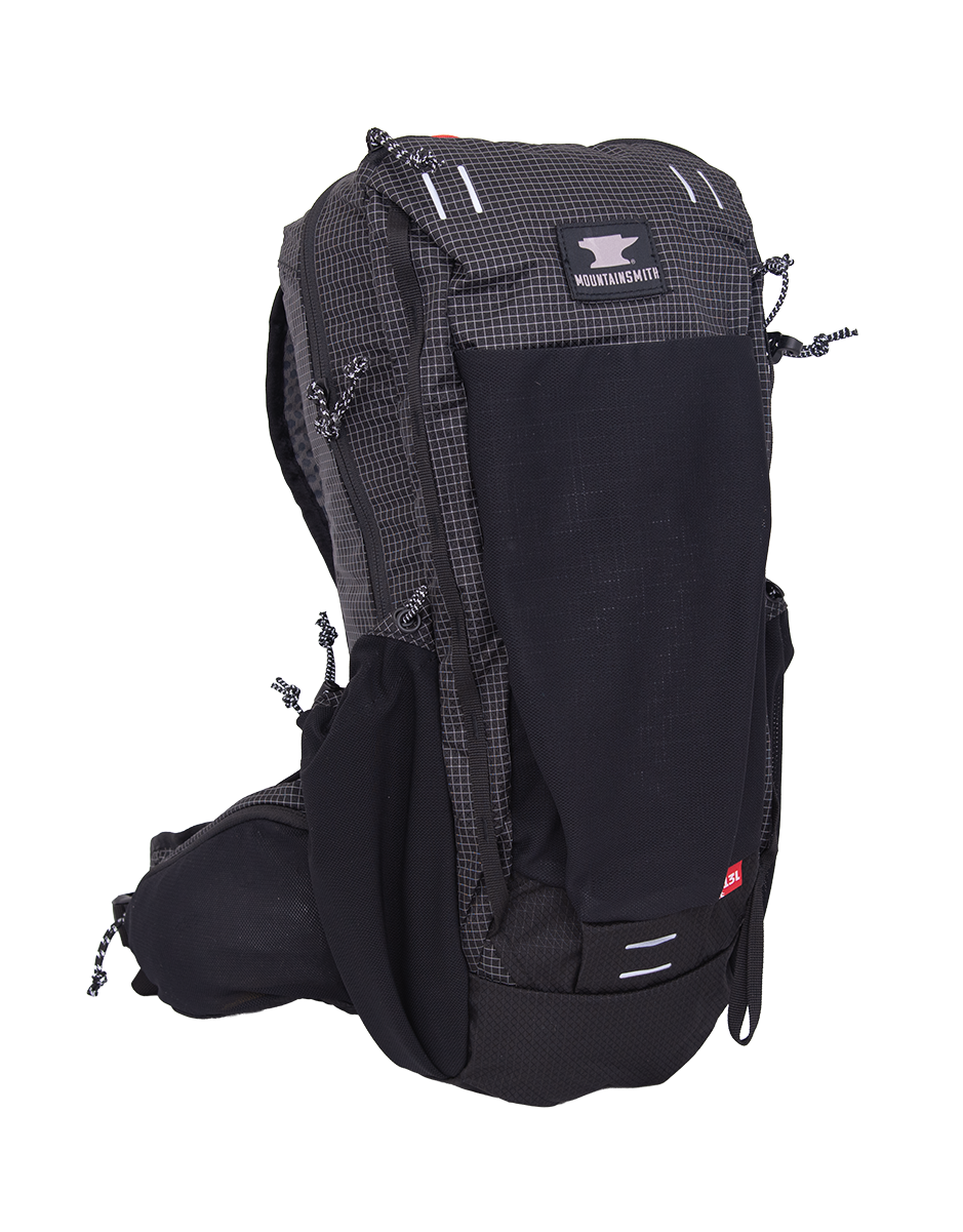 Zerk 13 Backpack w/2L Bladder
Black backpack with a visible brand logo on a white background