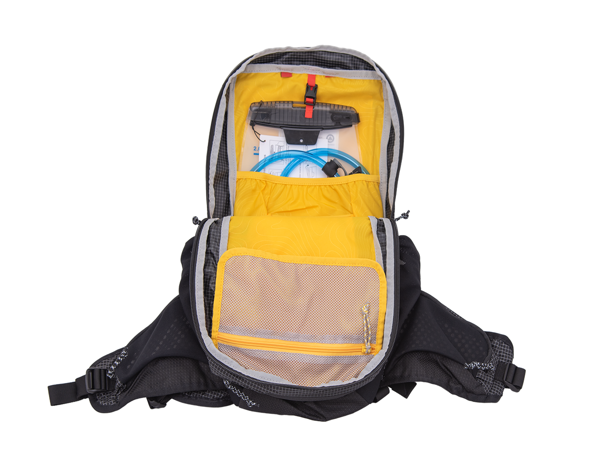Zerk 13 Backpack w/2L Bladder
 Backpack with yellow hydration pack on a white background