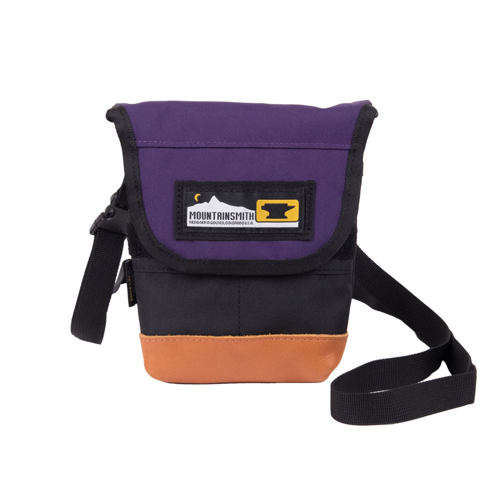 Trippin Pouch - Retro Messenger Bag - Mountainsmith